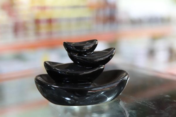 Ceramic Boat Shape Backflow Smoke Fountain Cone Holder - Image 2